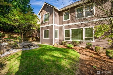 5823 NW Inglewood Court Camas WA 98607