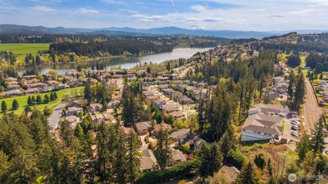 5823 NW Inglewood Court Camas WA 98607