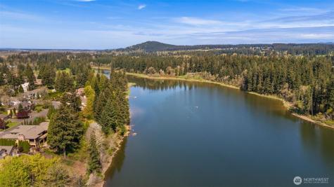 5823 NW Inglewood Court Camas WA 98607