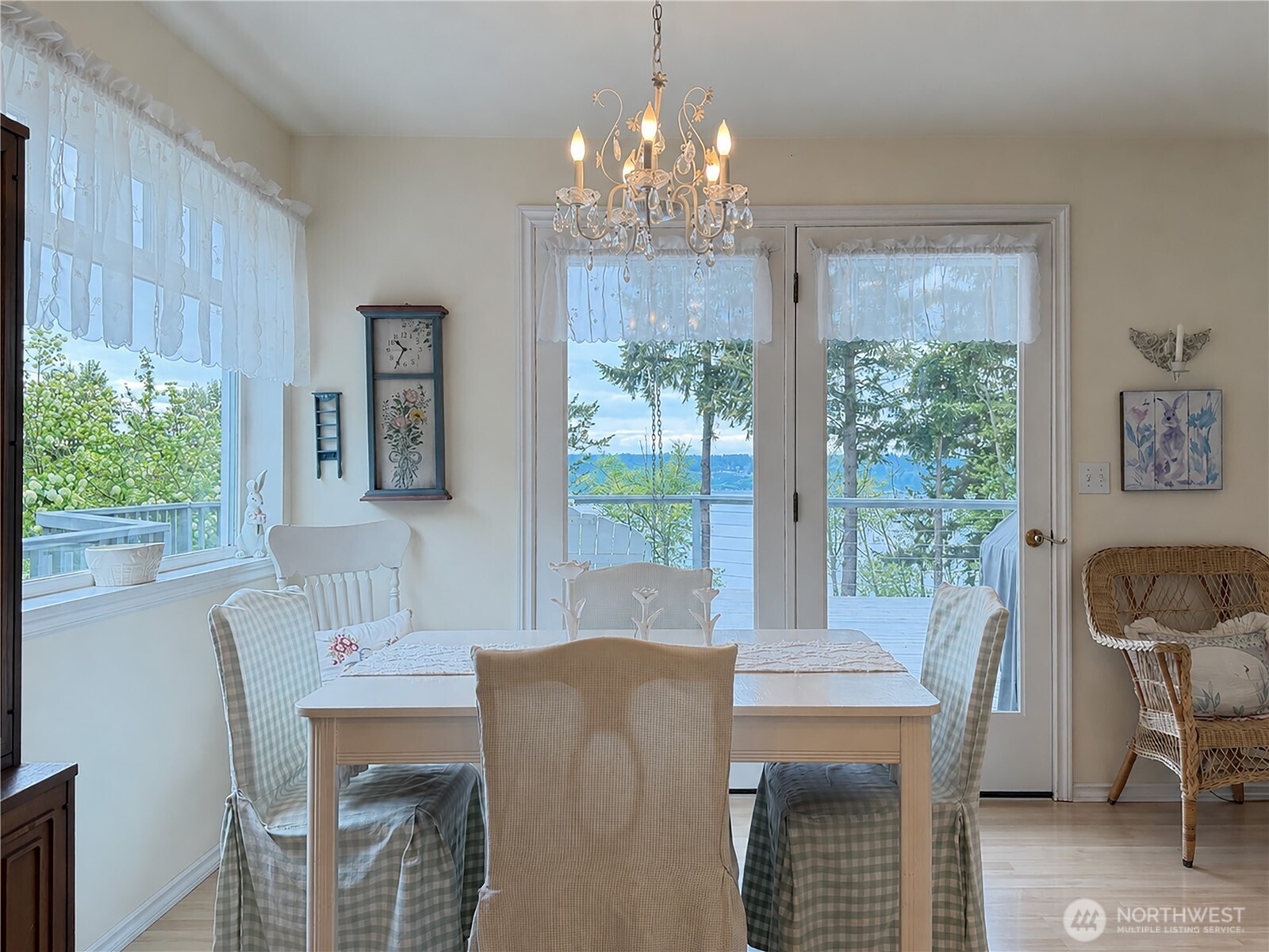 38 M Cascade Drive Hat Island WA 98206