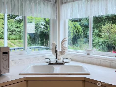 38 M Cascade Drive Hat Island WA 98206