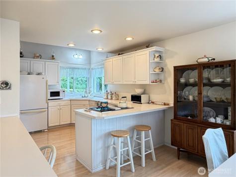38 M Cascade Drive Hat Island WA 98206
