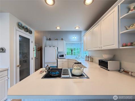 38 M Cascade Drive Hat Island WA 98206