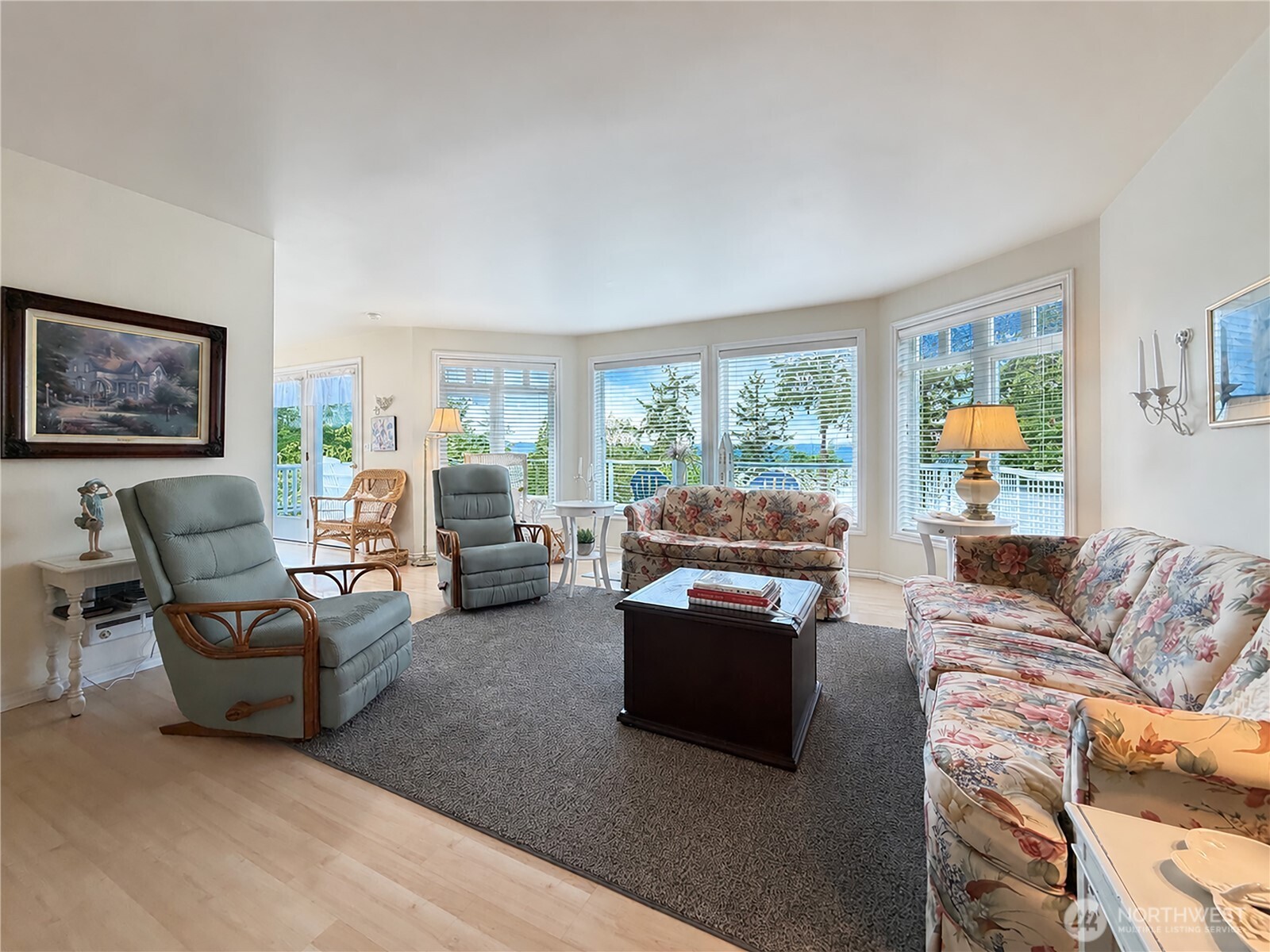 38 M Cascade Drive Hat Island WA 98206