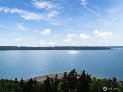 38 M Cascade Drive Hat Island WA 98206