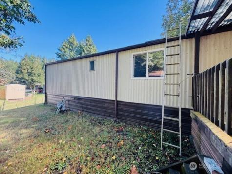 3371 SE Bielmeier Road Port Orchard WA 98367