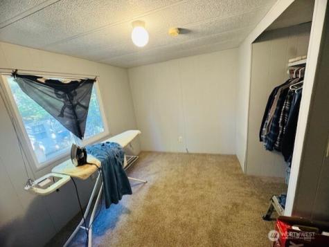3371 SE Bielmeier Road Port Orchard WA 98367