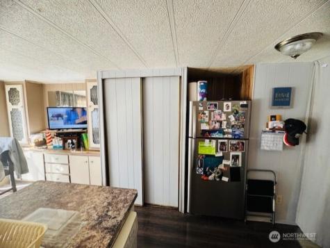 3371 SE Bielmeier Road Port Orchard WA 98367