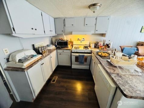 3371 SE Bielmeier Road Port Orchard WA 98367