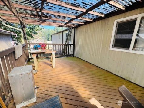 3371 SE Bielmeier Road Port Orchard WA 98367