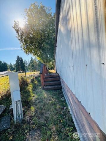 3371 SE Bielmeier Road Port Orchard WA 98367