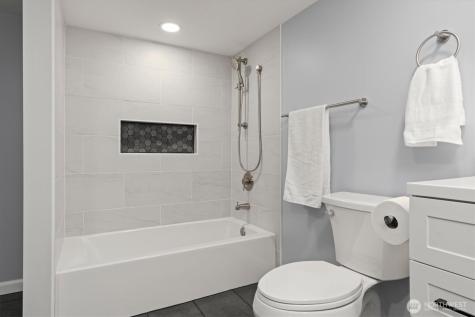 2129 42nd Avenue SW Seattle WA 98116