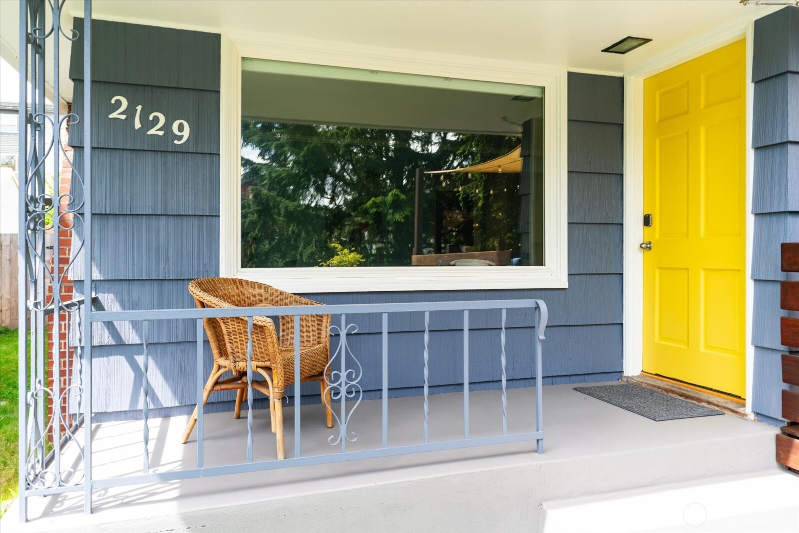 2129 42nd Avenue SW Seattle WA 98116