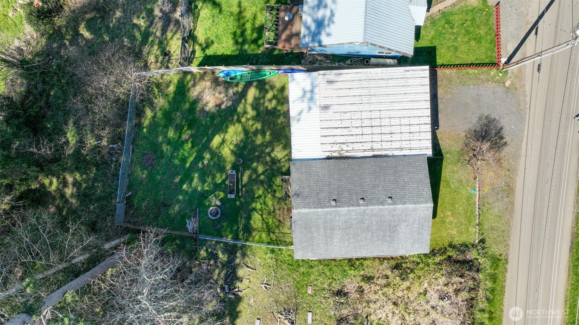 21 2nd Street Bay Center WA 98527