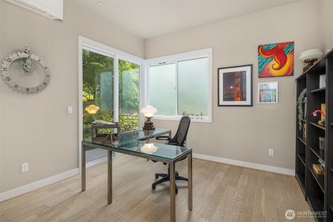 3208 89th Place SE Mercer Island WA 98040