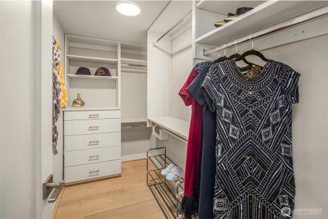 3208 89th Place SE Mercer Island WA 98040