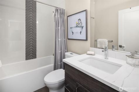 3208 89th Place SE Mercer Island WA 98040