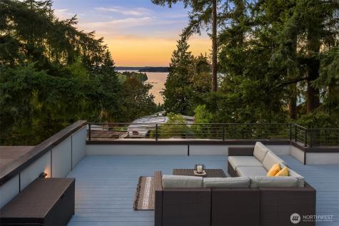 3208 89th Place SE Mercer Island WA 98040