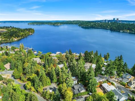 3208 89th Place SE Mercer Island WA 98040