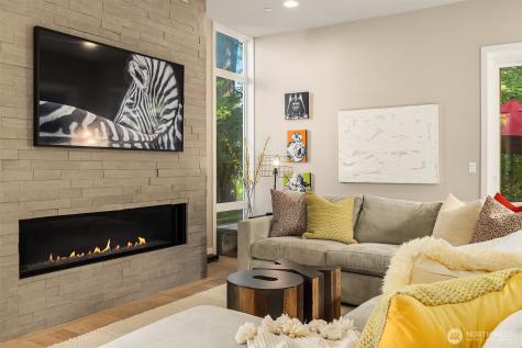 3208 89th Place SE Mercer Island WA 98040