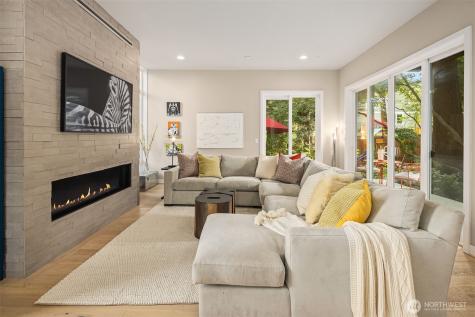 3208 89th Place SE Mercer Island WA 98040