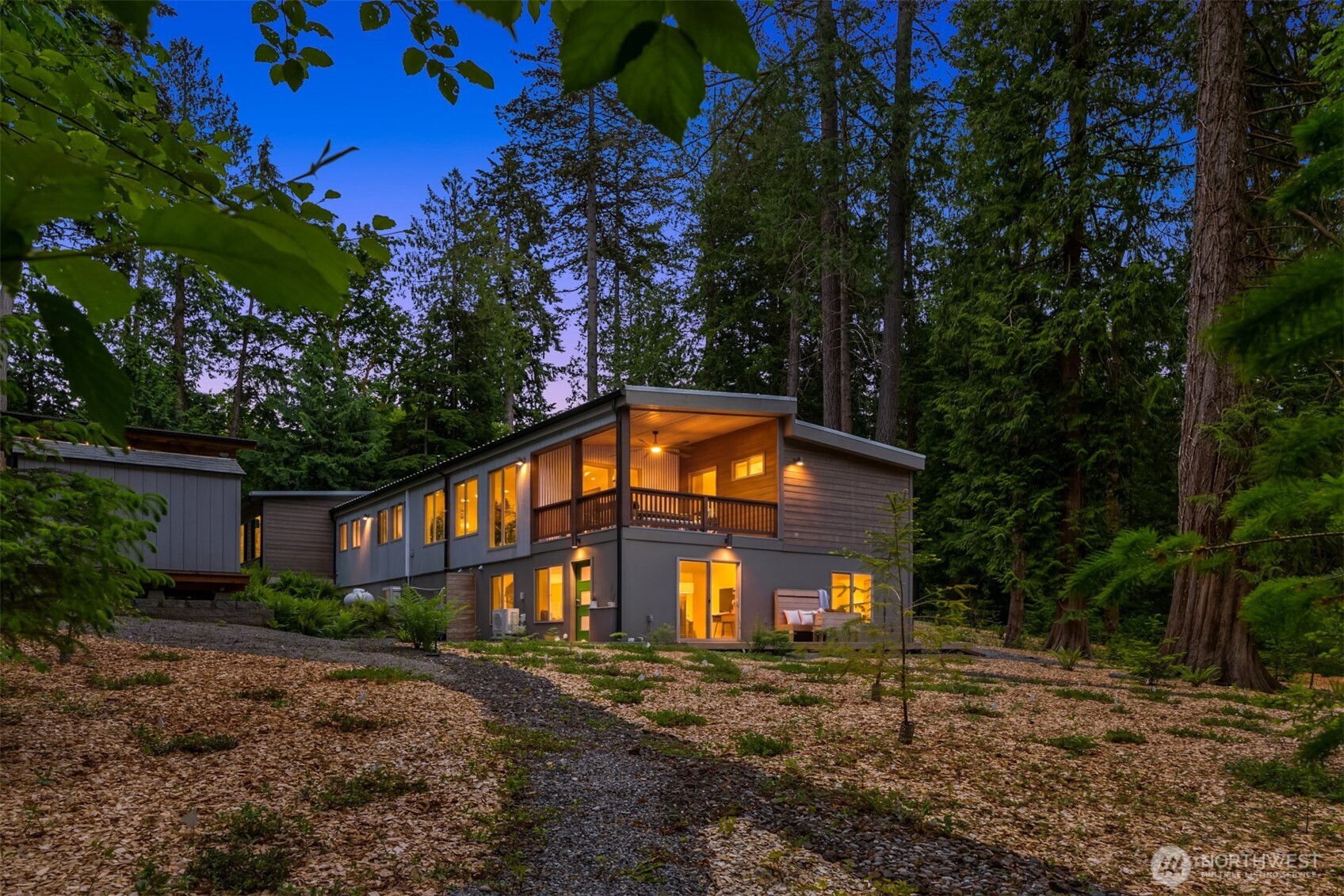 9720 NE Lofgren Road Bainbridge Island WA 98110