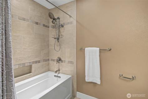 17904 156th Place SE Renton WA 98058