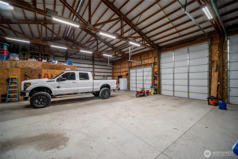 195 Bay Point Drive Castle Rock WA 98611