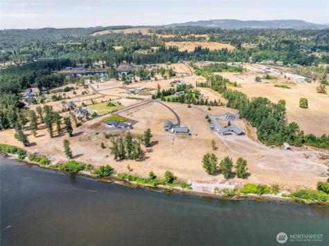195 Bay Point Drive Castle Rock WA 98611