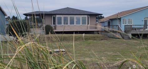 32805 G Street Ocean Park WA 98640