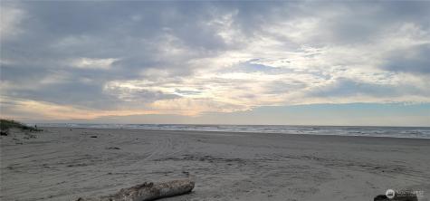 32805 G Street Ocean Park WA 98640