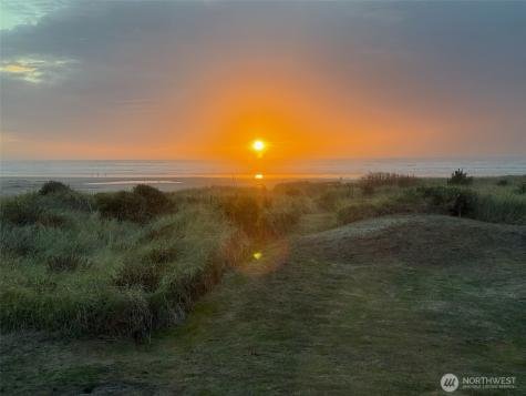 32805 G Street Ocean Park WA 98640