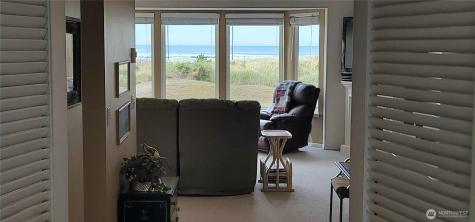 32805 G Street Ocean Park WA 98640