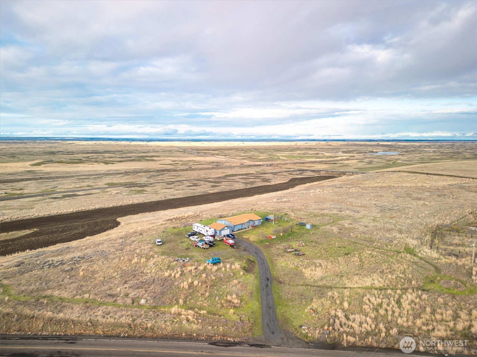 261 Hardy Road Lamont WA 99017