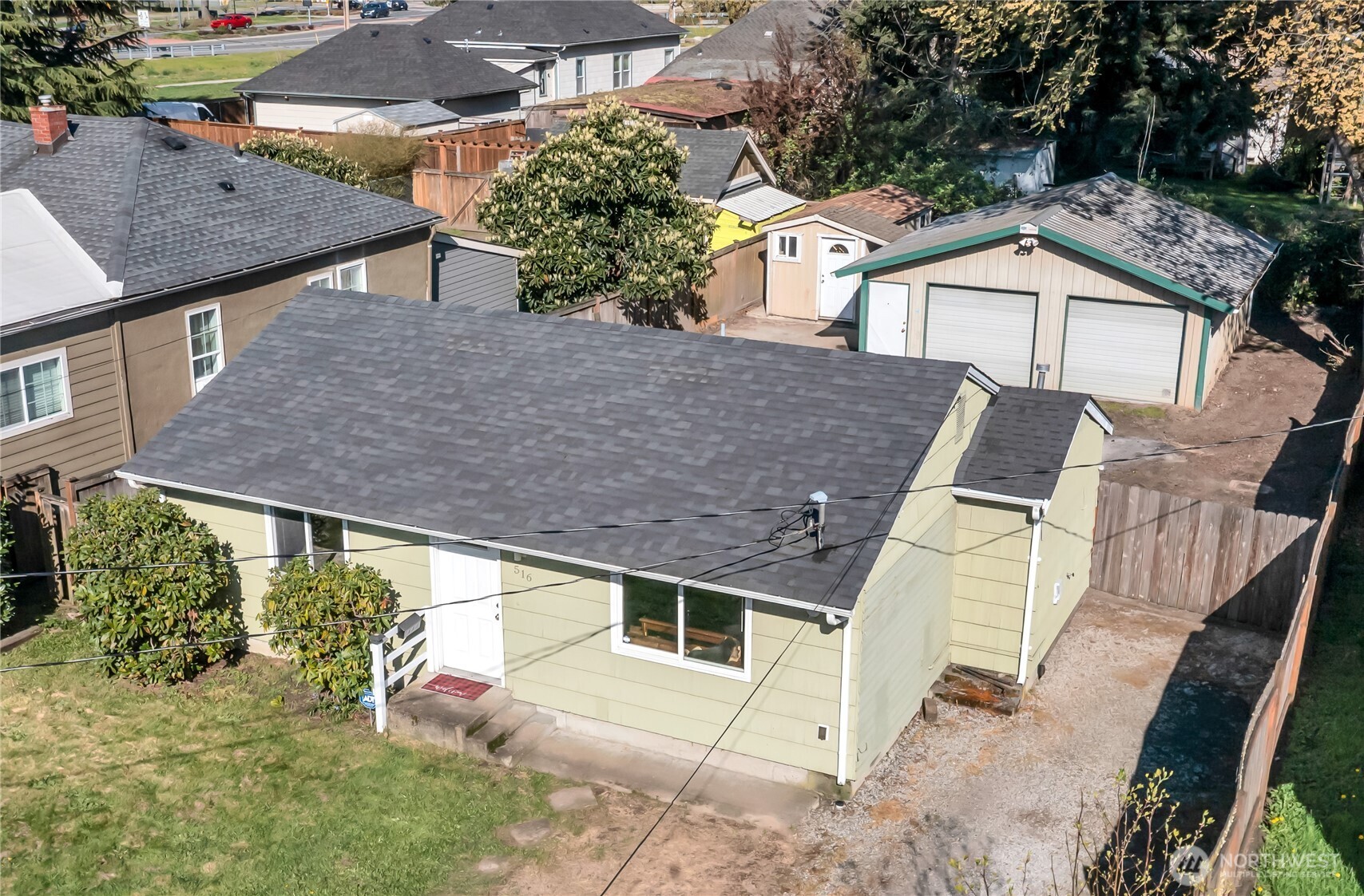516 6th Avenue S Kent WA 98032