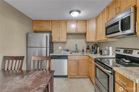 516 6th Avenue S Kent WA 98032