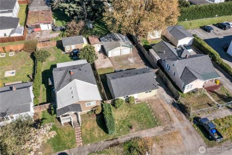 516 6th Avenue S Kent WA 98032