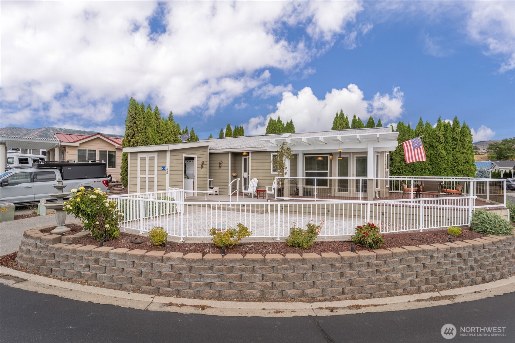 1000 State Route 150 Manson WA 98831