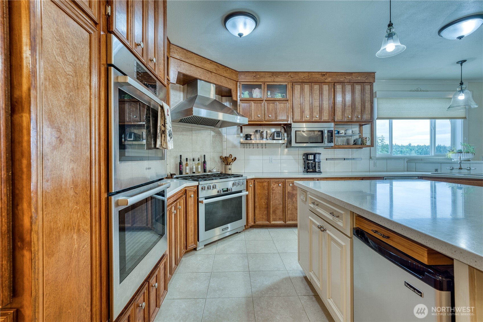 481 E Leeds Shelton WA 98584