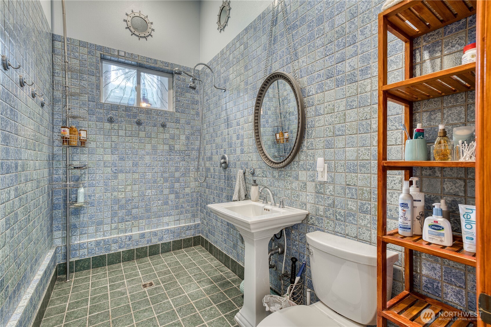 481 E Leeds Shelton WA 98584