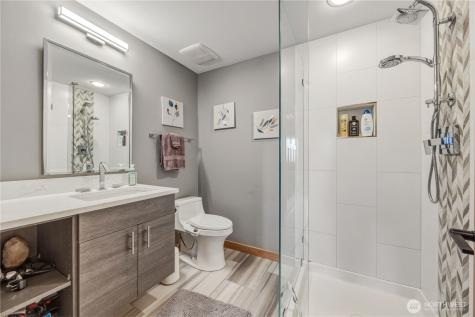 111 Hawks Meadow Chelan WA 98816