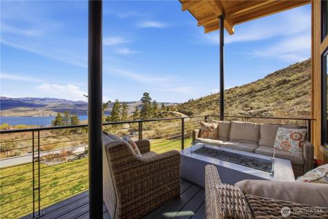 111 Hawks Meadow Chelan WA 98816