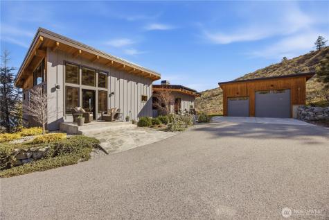 111 Hawks Meadow Chelan WA 98816