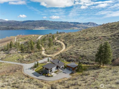 111 Hawks Meadow Chelan WA 98816