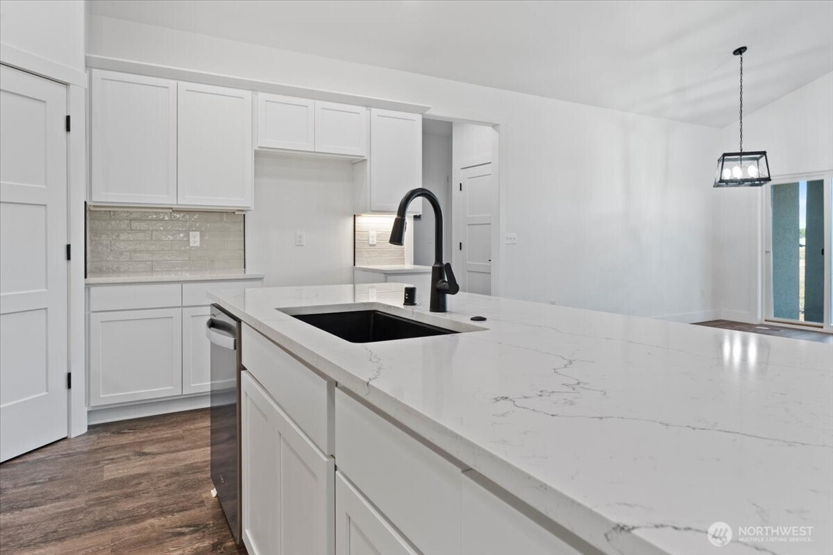 6479 Road 3 NE Moses Lake WA 98837