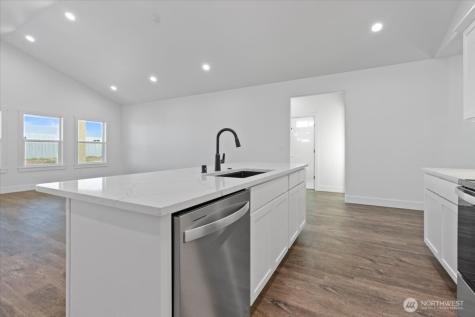 6479 Road 3 NE Moses Lake WA 98837