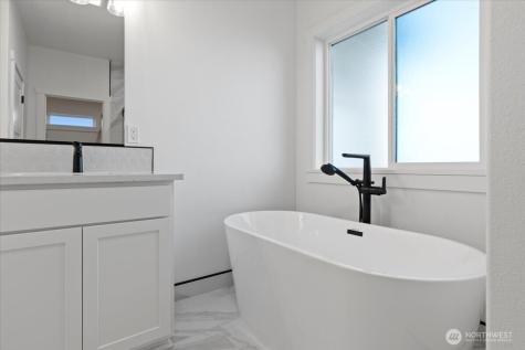 6479 Road 3 NE Moses Lake WA 98837