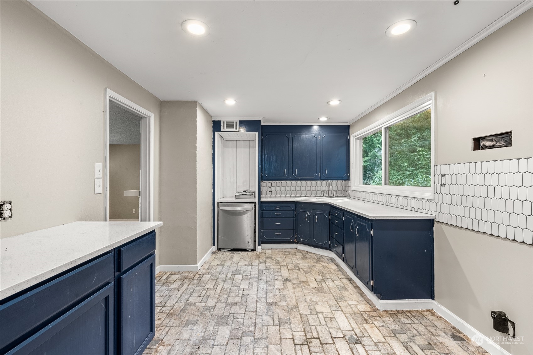 12624 Glenwood Avenue SW Lakewood WA 98499