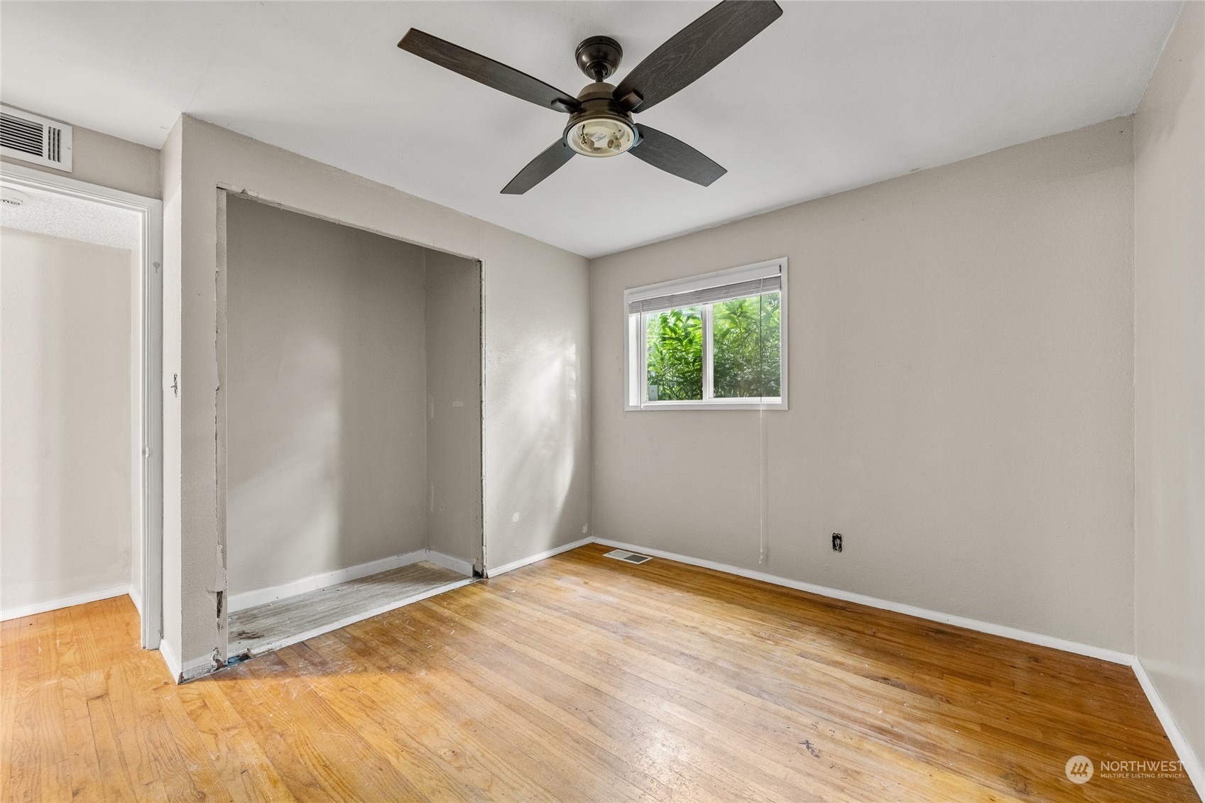 12624 Glenwood Avenue SW Lakewood WA 98499