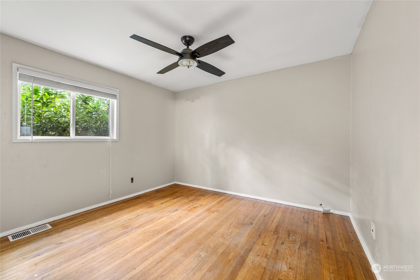 12624 Glenwood Avenue SW Lakewood WA 98499